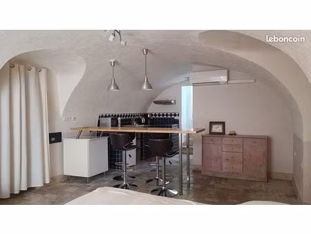 location saint hippolyte du fort  studio meublé de 30 m2