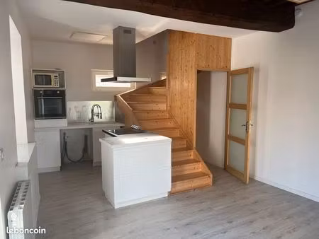 appartement 90m2 dans maison
