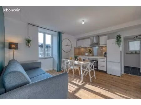 t2 refait à neuf - 40 m² - meublé