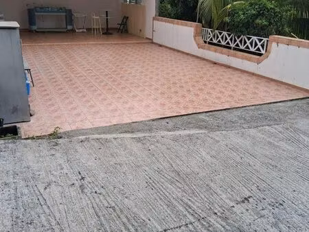 à louer – appartement t2 de 42 m² à case-pilote