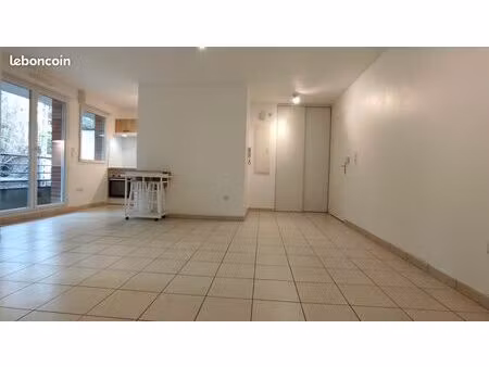 appartement 3 pièces 54m2