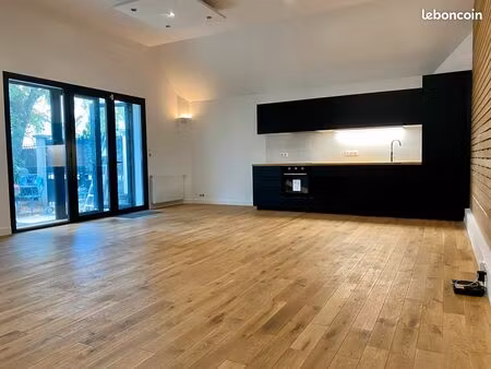 antony – loft atypique 66 m² – usage professionnel