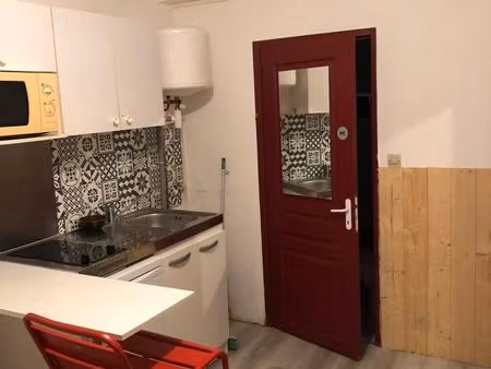 studio meublé 16m² proche gare d'amboise