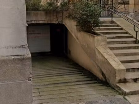 place de parking à louer – rouen centre – rue saint-patrice
