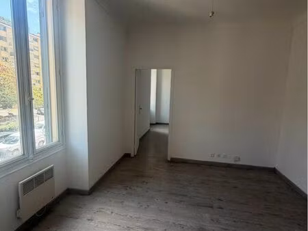 appartement 3 pièces 44m2 proche de la gare