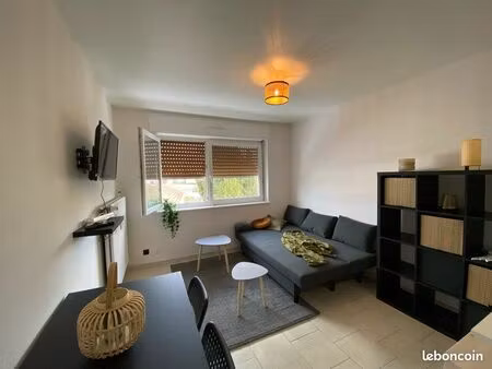 disponible de suite - metz devant-les-ponts studio meublé lumineux 1 pièce 20 m2