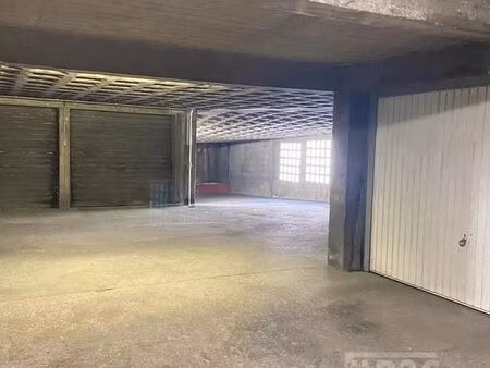 parking/box 15 m² grenoble