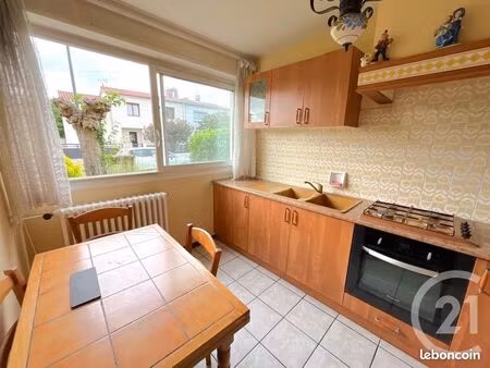 maison 5 pièces 92 m²