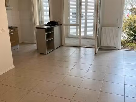 à vendre – appartement t2 à arcachon  secteur aiguillon