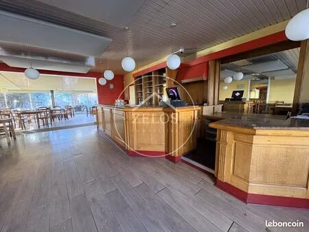 immeuble 450 m² eysines
