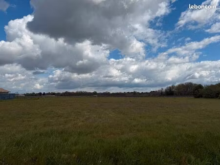 terrain 1 066 m² langon
