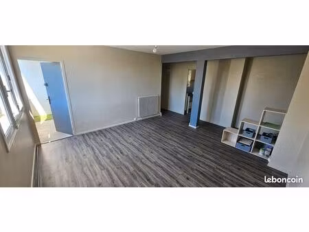 appartement t4 rénové et lumineux dans résidence calme