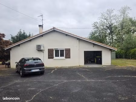 maison de plain-pied 104 m² – 3 chambres + bureau – terrain 2000 m² – sans vis-à-vis