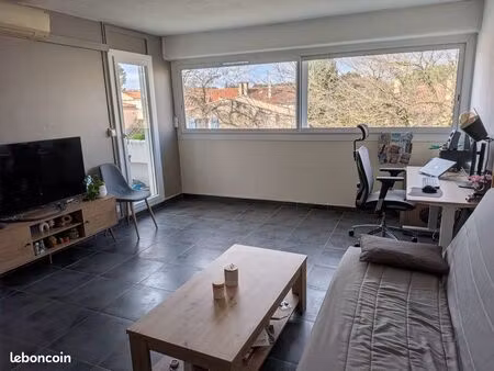 appartement 53m2 t2- proche hôpital lapeyronie- père soulas