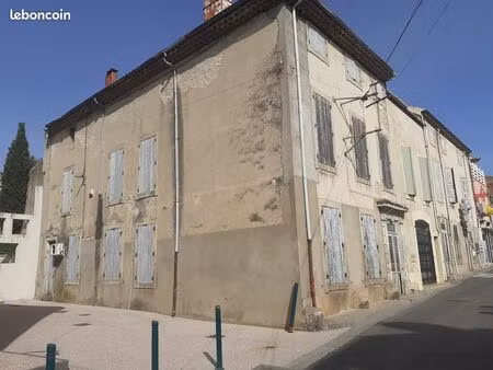 maison de village 13 pièces 323 m²