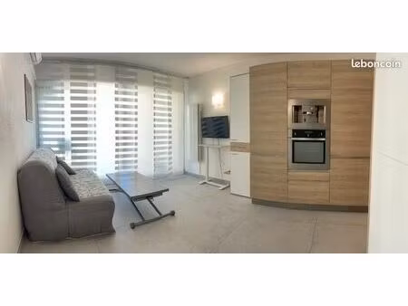 vends studio 23m²