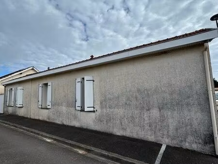maison de village 4 pièces 80 m²