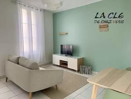 location maison meublé à benet (85490) : à louer meublé / 47m² benet