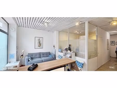 immeuble mixte (local professionnel et t3)  vendu loué  croix-de-seguey