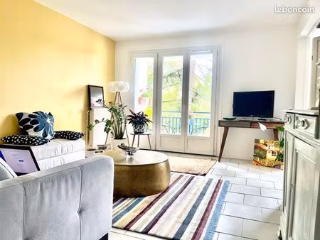 lumineux t3 renové à cauderan