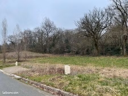 terrain 1 675 m² saint medard en jalles