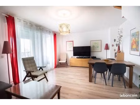 duplex 4 pièces 81 m²