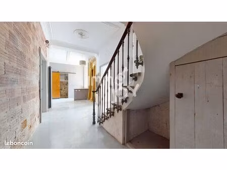 maison 7 pièces 199 m²