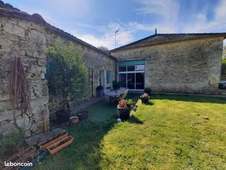 maison 8 pièces 300 m²