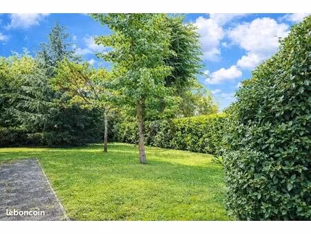 appartement 4 pièces 104 m²