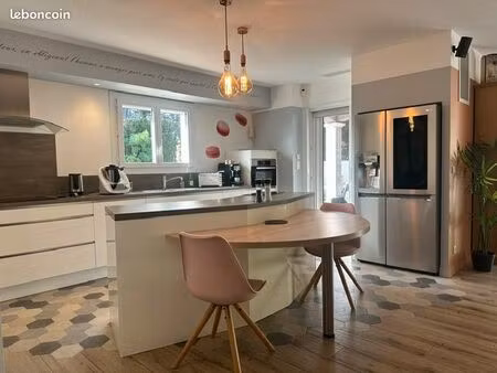 villa écologique plain pied avec appartement