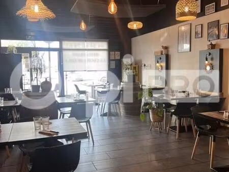 fonds de commerce pizzeria  restaurant 77 m²