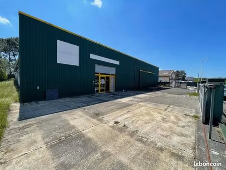 local industriel 960 m²