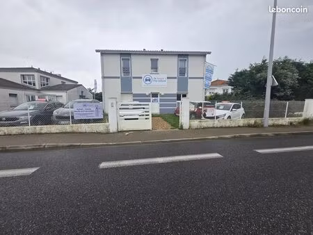 local commercial 170 m² le haillan