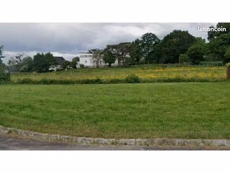 terrain 365 m² dourdain