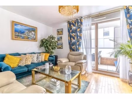 colombes : élégant t4 avec double balcon