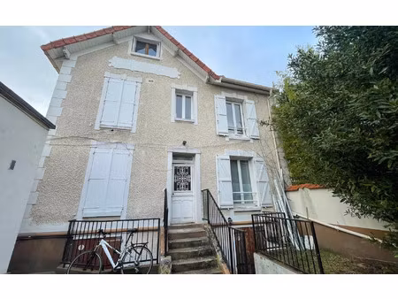immeuble saint-maur-des-fossés 191.53 m² t-18 à vendre  892 500 €