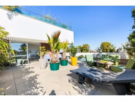 2 pièces de 62 m² avec terrasse de 50 m2 à paris 12e