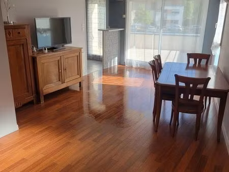 appartement t4 - 77 m2 avec garage et terrasse