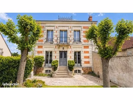 maison de ville 5 pièces 110 m²