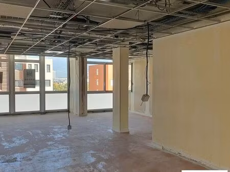 bureaux 91 m² grenoble