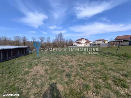 terrain 1200 m² saint-didier-de-la-tour