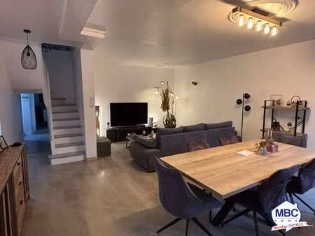 vente maison à andrezé (49600) : à vendre / 103m² andrezé