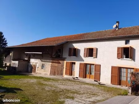 maison 7 pièces 153 m²