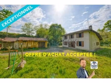 propriété 4 pièces 131 m²