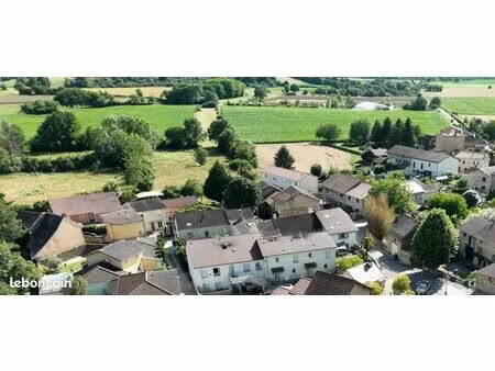 maison 3 pièces 90 m²