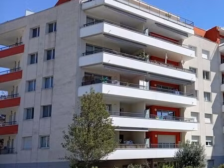 appartement récent 90 m2 voiron centre