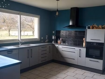 vend maison de 110m2 3 chambre cuisine équipée