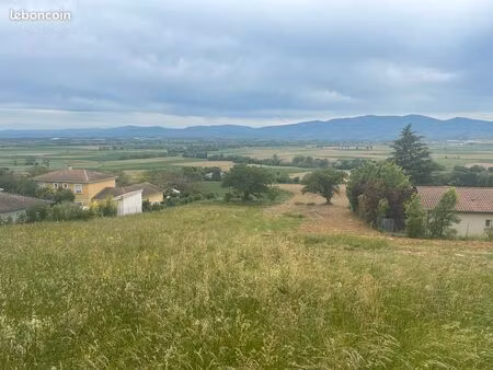 terrain constructible 1563 m² aux côtes d'arey
