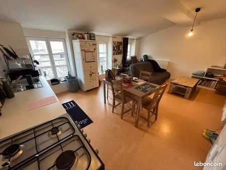 appartement 3 pièces 65 m²