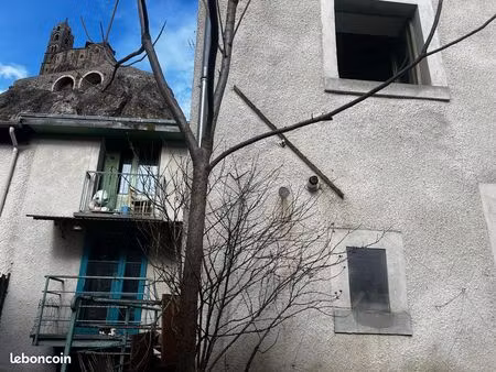 immeuble 250 m² aiguilhe